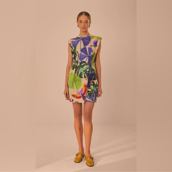 🆕 FARM RIO | Macaw Jungle T-Shirt Dress - Picture 1 of 16